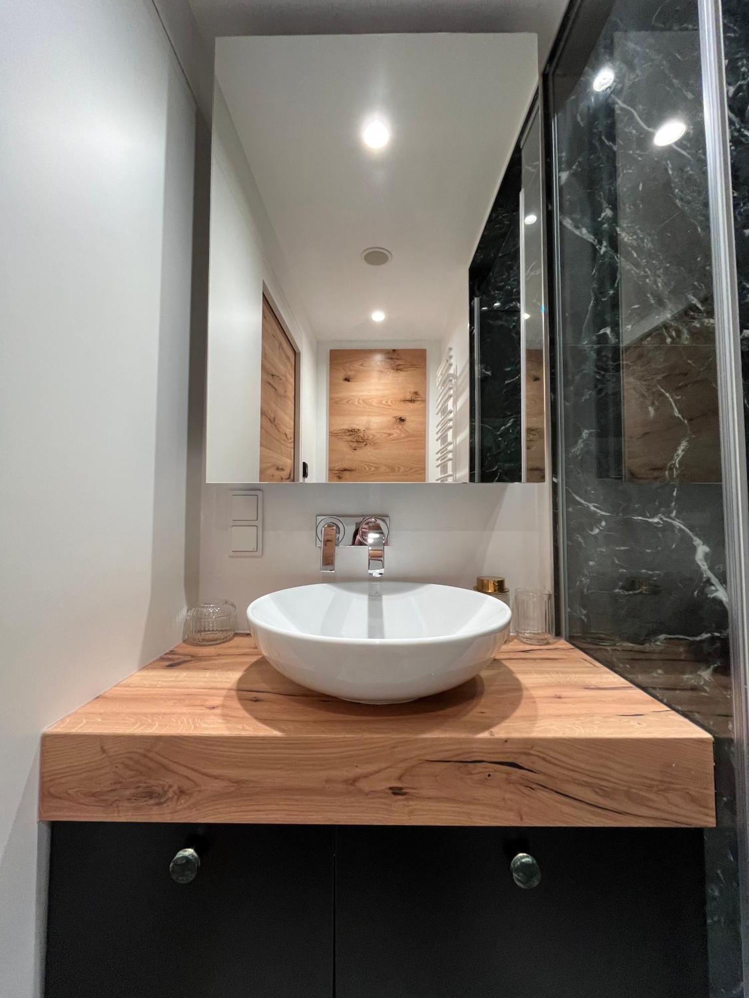 Luxurious One Room Apartment Near Schoenbrunn Palace Wina Bagian luar foto